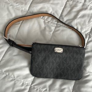 Michael Kors belt bag - S